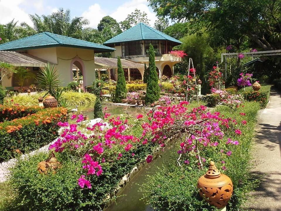 Ekman Garden Resort Sichon Esterno foto