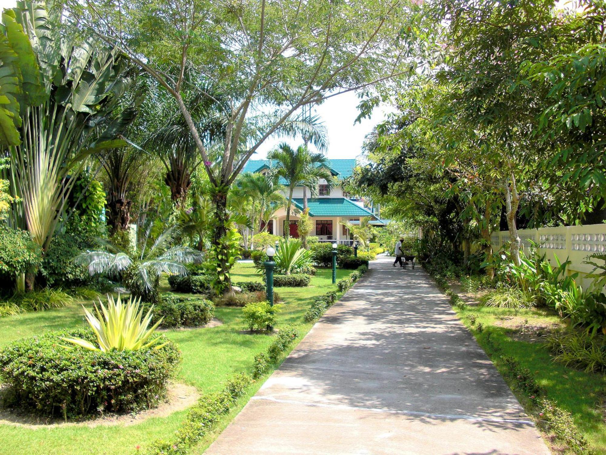Ekman Garden Resort Sichon Esterno foto